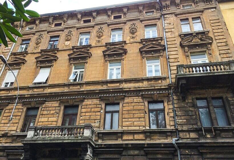 Apartments Pomerio Rijeka East