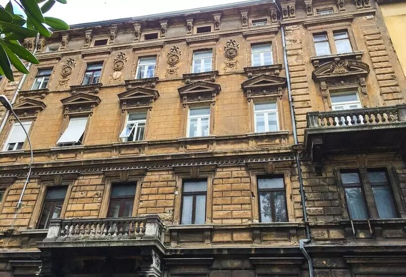 Apartments Pomerio Rijeka East