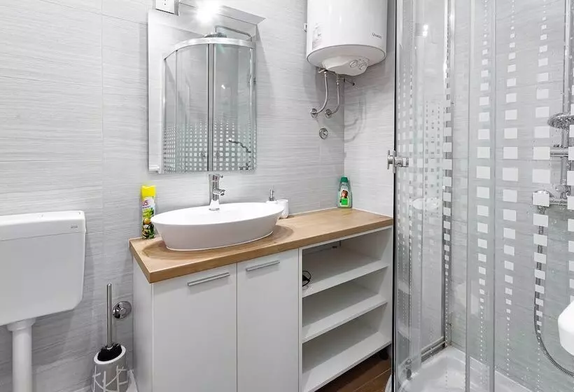 Apartments Pomerio Rijeka East