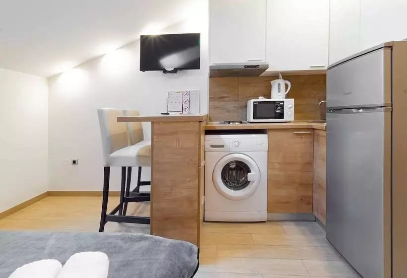 Apartments Pomerio Rijeka East