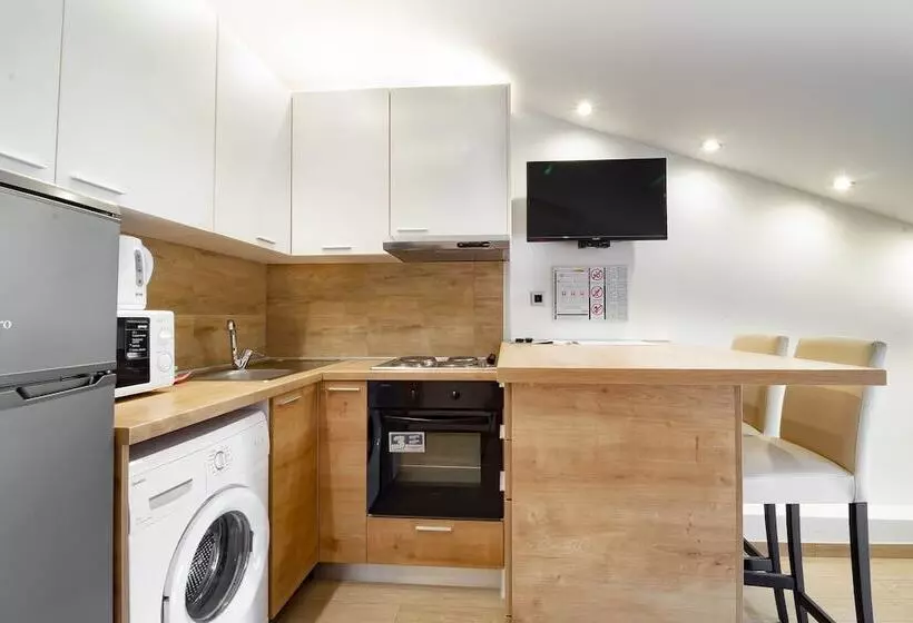 Apartments Pomerio Rijeka East