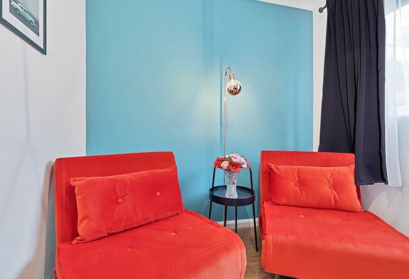 Cottage Retreat In The North Laines