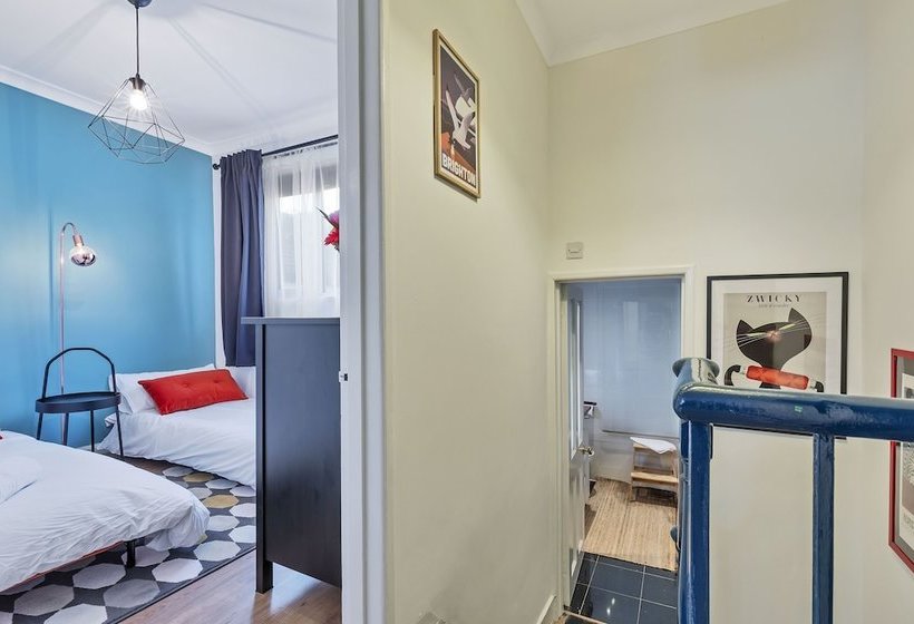 Cottage Retreat In The North Laines