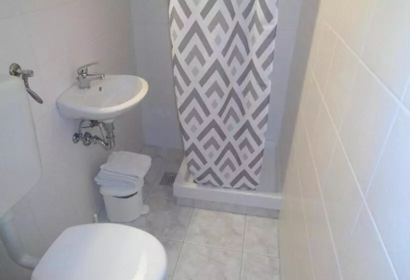Cozy Studio Apartment Gordana In Rovinj City Center