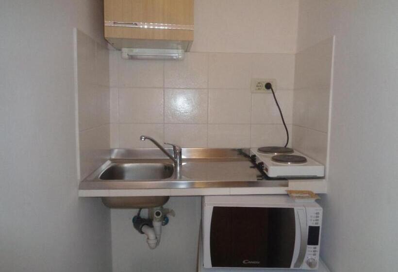 Cozy Studio Apartment Gordana In Rovinj City Center