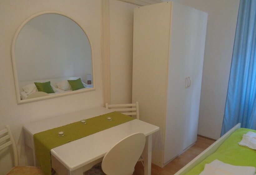 Cozy Studio Apartment Gordana In Rovinj City Center