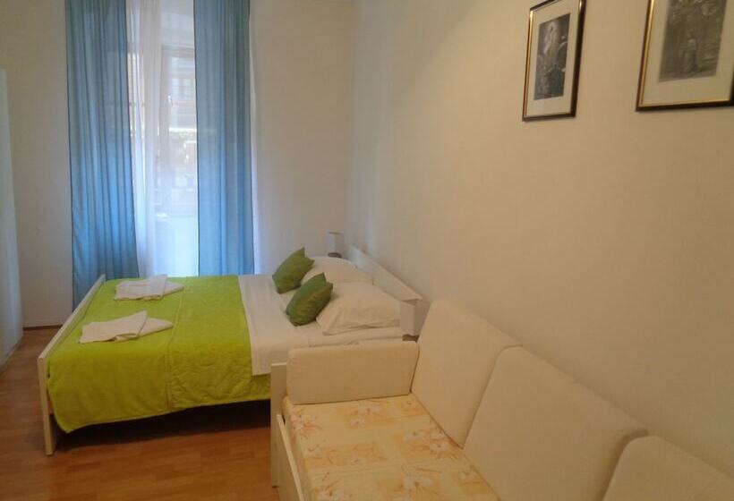 Cozy Studio Apartment Gordana In Rovinj City Center