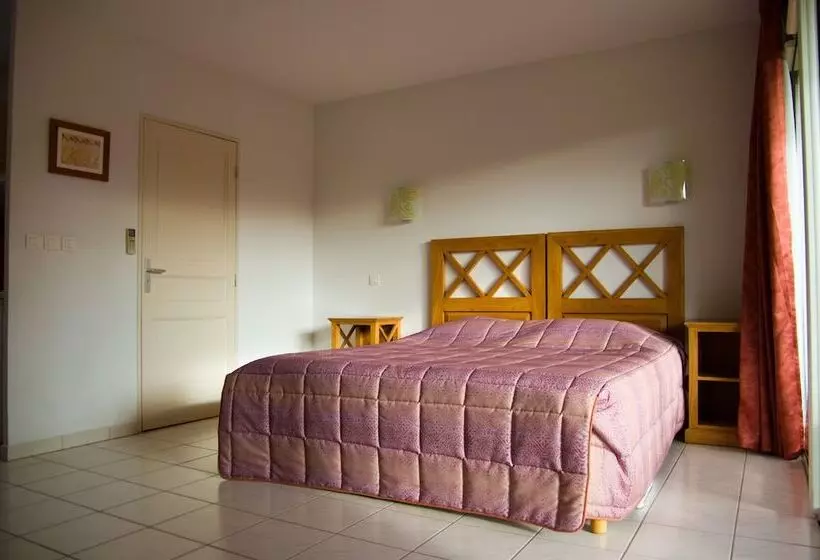 Golf & Résidence De Nîmes Vacquerolles