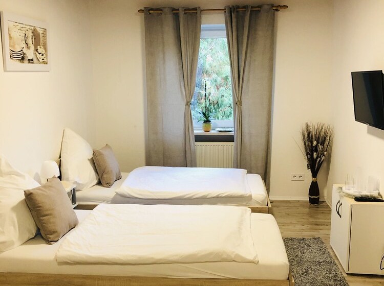 Отель Apart Bad Abbach