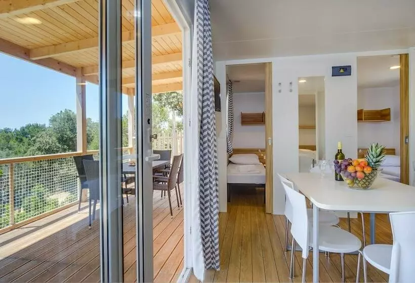 هتل Poljana Romantic