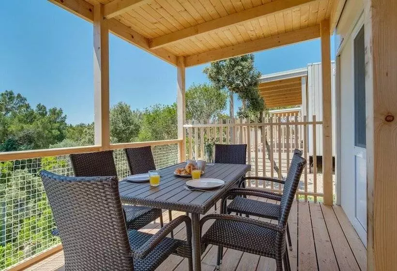 هتل Poljana Romantic