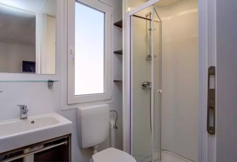 هتل Poljana Romantic