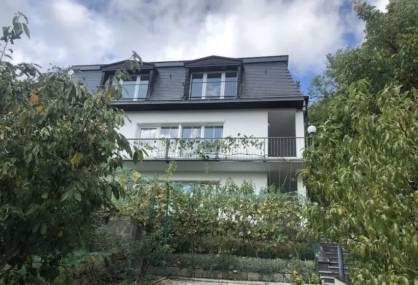 Idyllisches Wohnen Weinberg