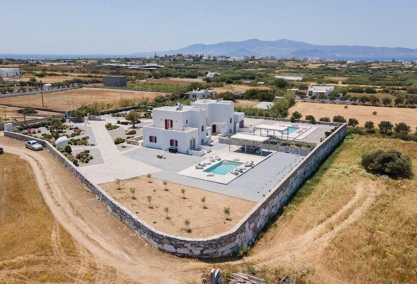 Olives & Rocks Naxian Villas