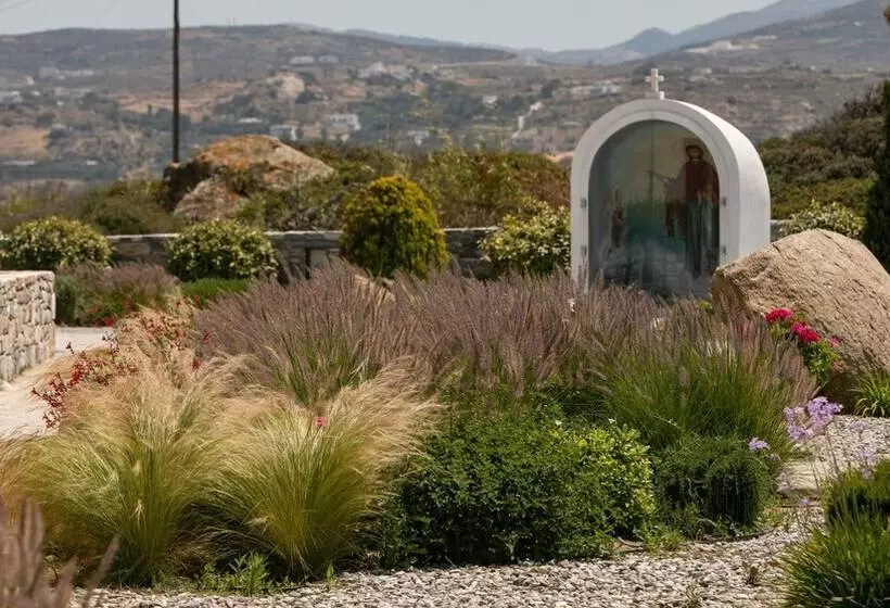 Olives & Rocks Naxian Villas