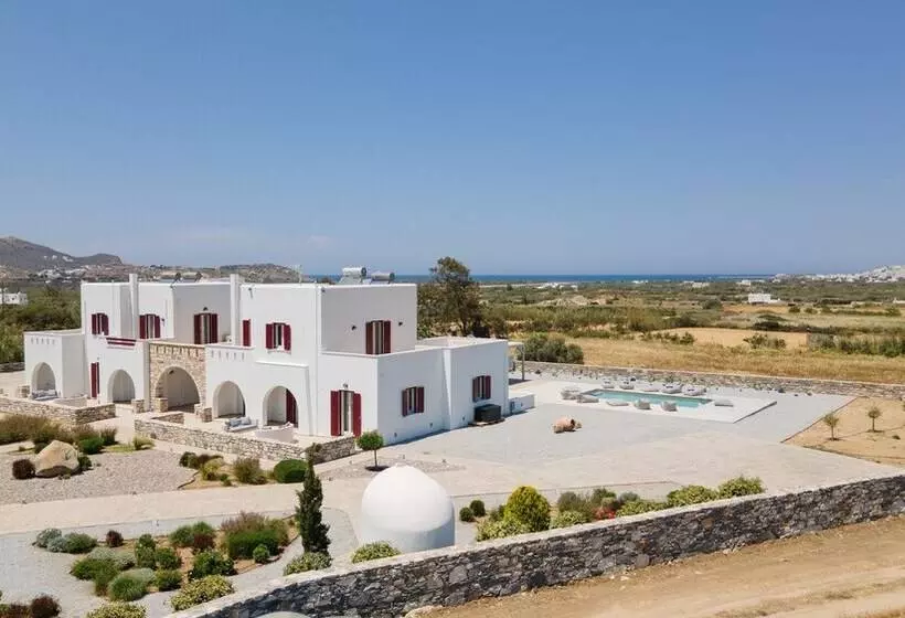 Olives & Rocks Naxian Villas
