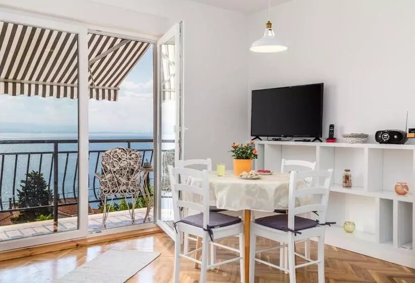 Vista Bay Apartments Opatija