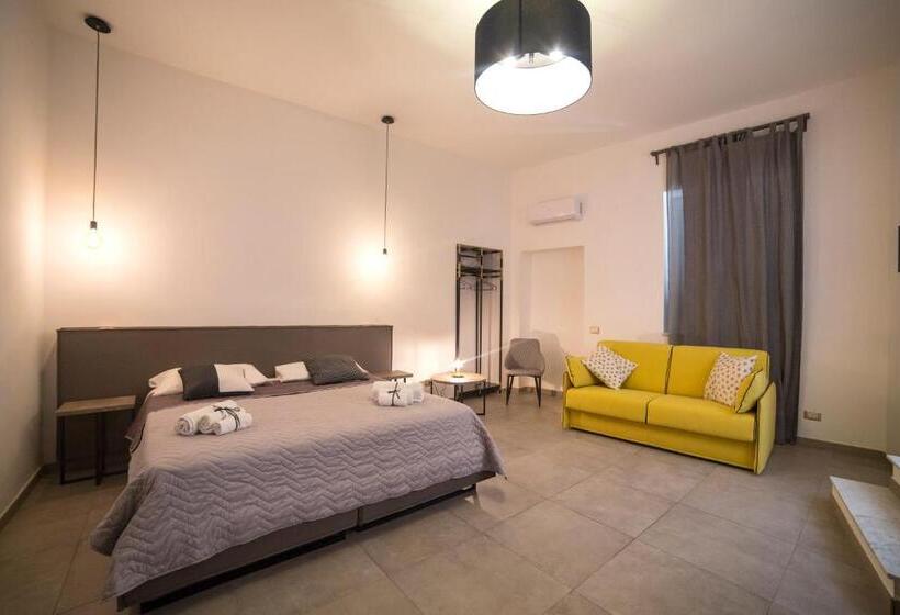 تختخواب و صبحانه Plebiscitum 2.0