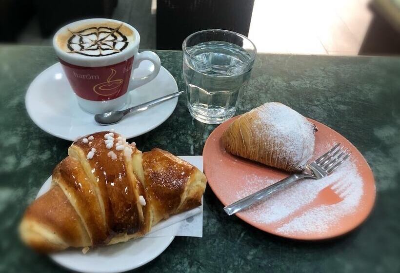 تختخواب و صبحانه Plebiscitum 2.0