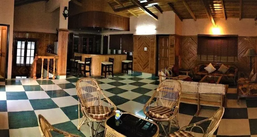 ホテル Divy Himalayan Retreat