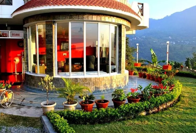 ホテル Lake Inn  A Luxury Lake View