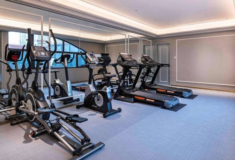 Hotel Mercure Shanghai Xujiahui South