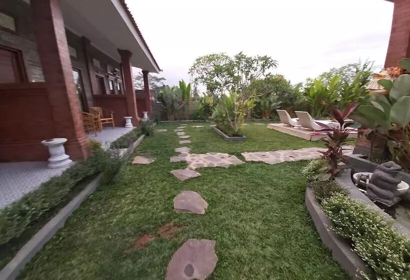 Majatalo Ayuna Family Ubud