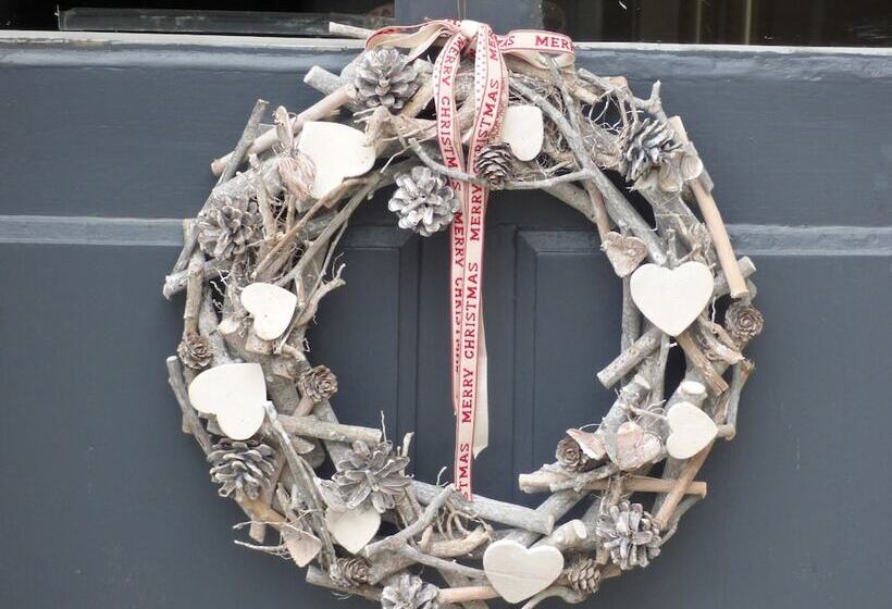 بنسيون La Pomélie