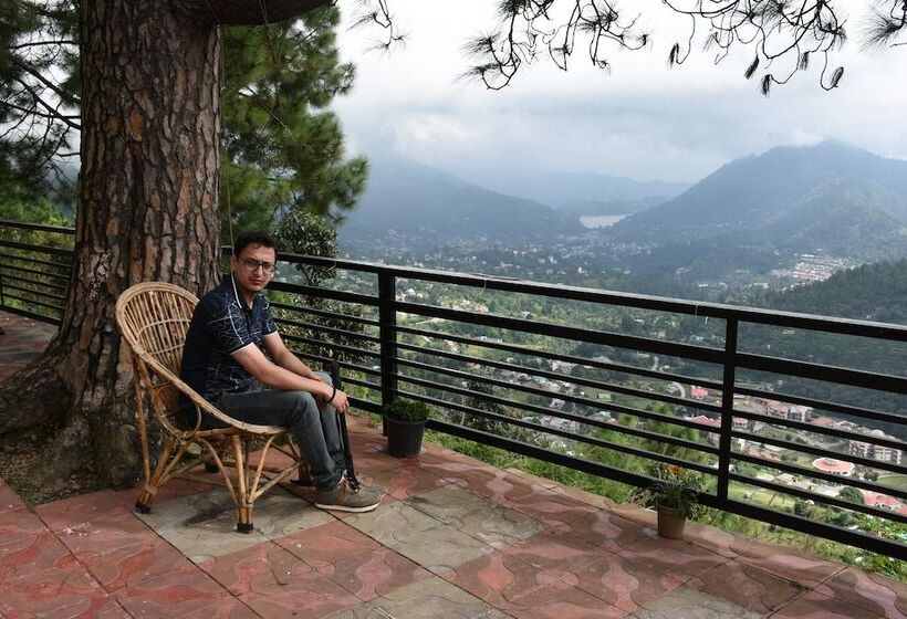 استراحتگاه The Moksha Heights