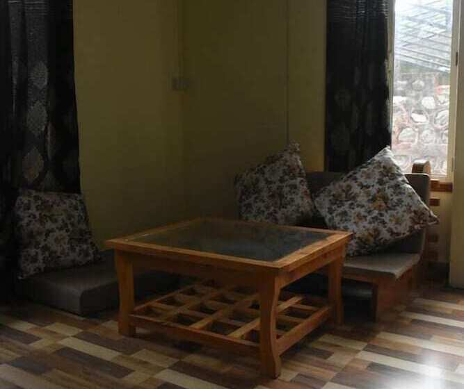 استراحتگاه The Moksha Heights