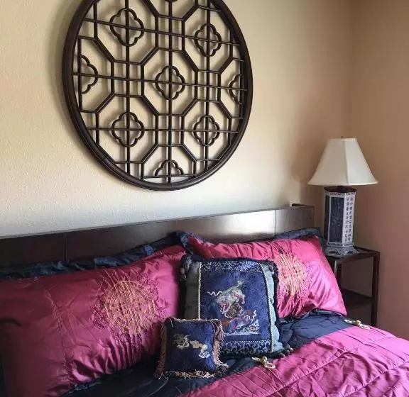 Attwood House Bed And Breakfast Near Manhattan, Ks