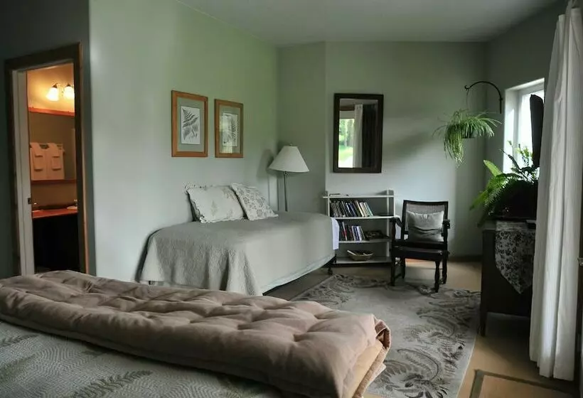 ベッドアンドブレックファースト Lucky Mud Inn And Disc Golf Resort