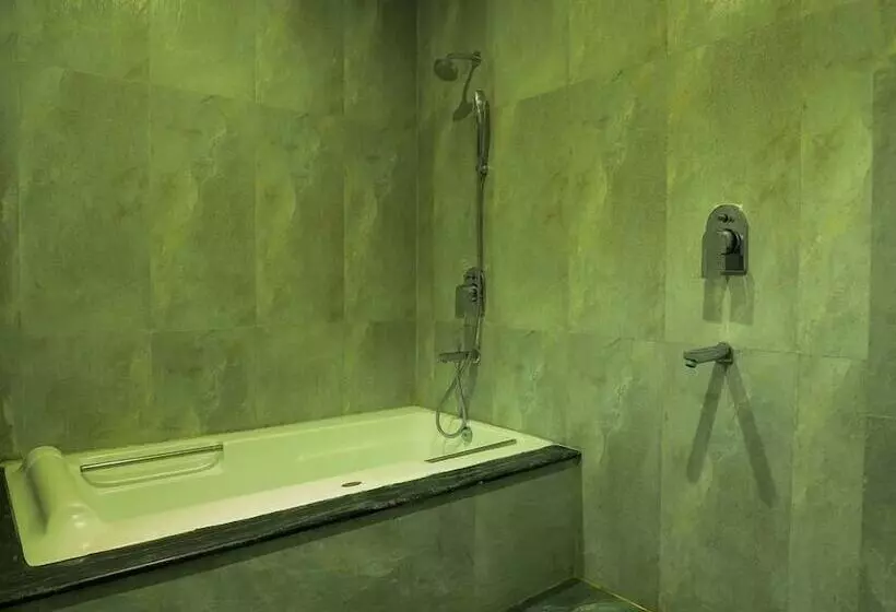 Hotelli Ocean Tree Beach Resort & Spa