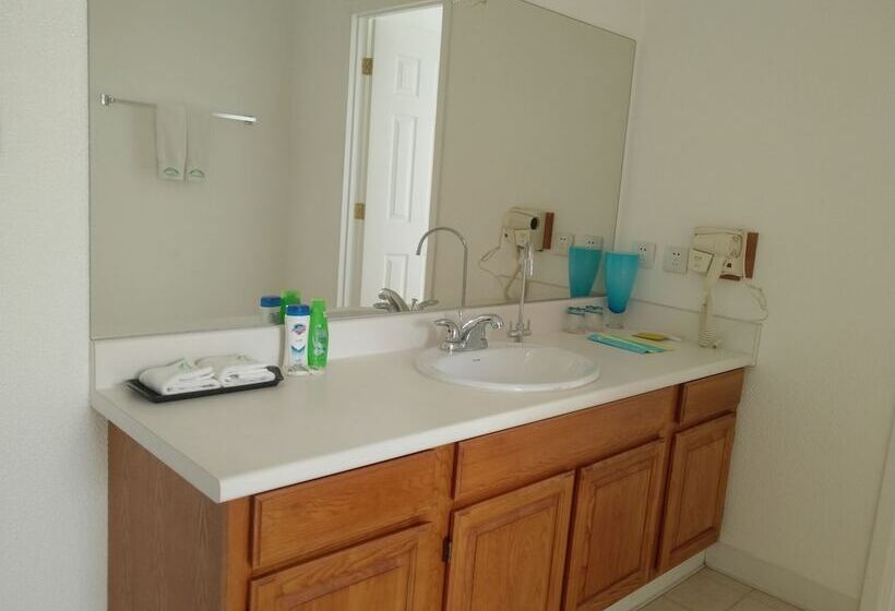 بنسيون Solar Food&drink Campsite