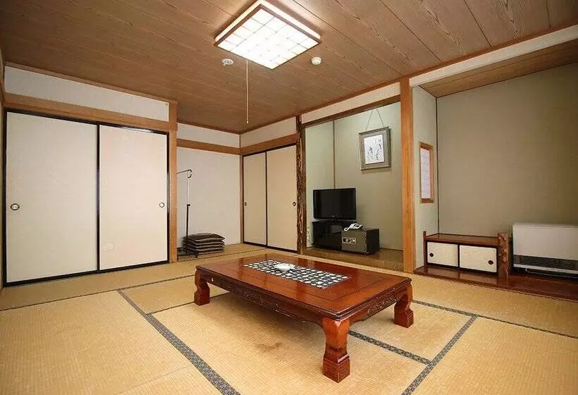 Ryokan Minshuku Genroku