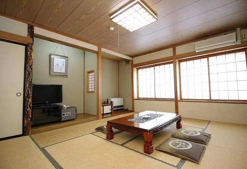 Ryokan Minshuku Genroku