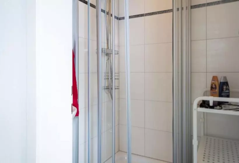 Carli S Bed No Breakfast