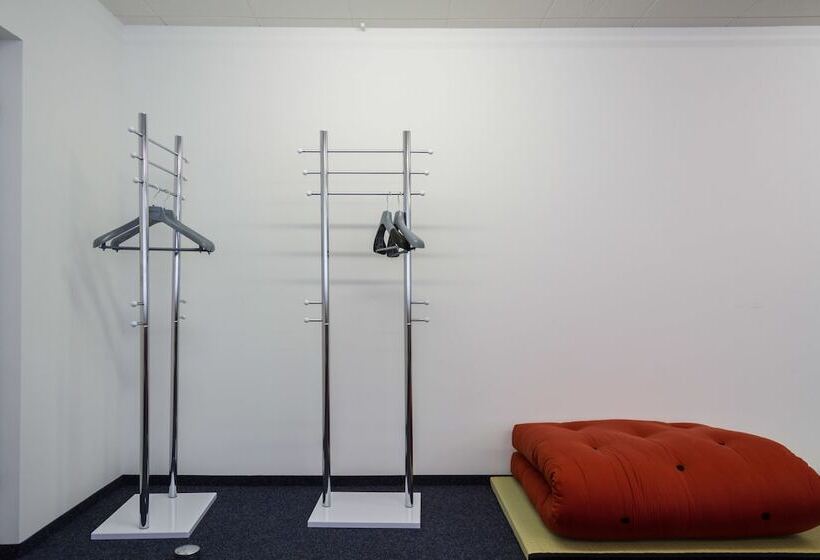 Carli S Bed No Breakfast