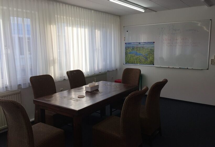 Carli S Bed No Breakfast