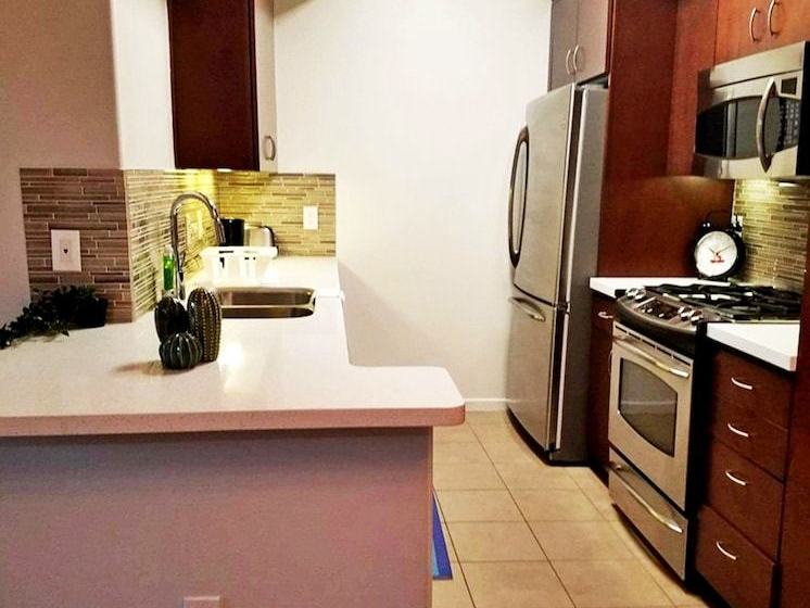 Corporate Apartments Near Santa Monica