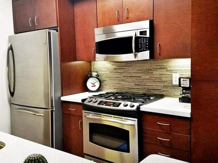 Corporate Apartments Near Santa Monica