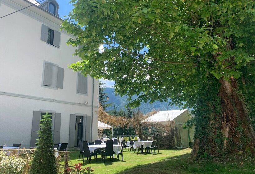 فندق Hôtel Restaurant Le Repère