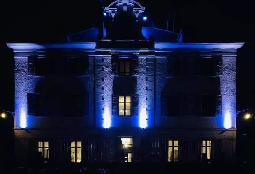 Hotelli Hôtel Restaurant Le Repère