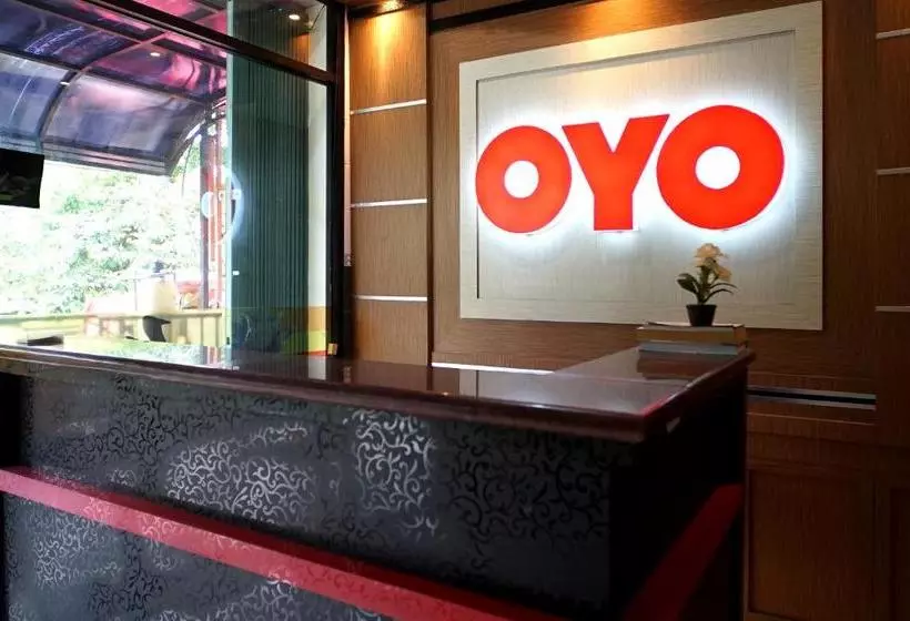 هتل Oyo 2038 Jasmine Guest House Balikpapan