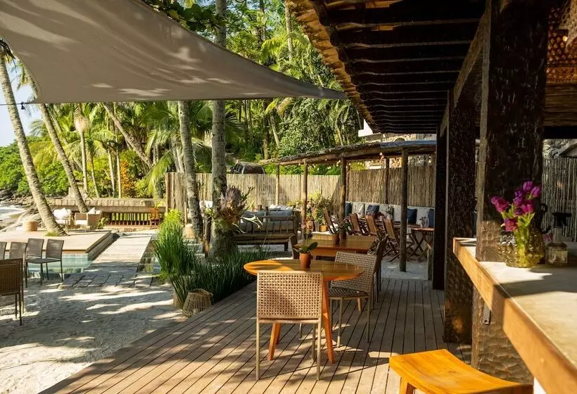 Hotelli Wyndham Ilhabela Casa Di Sirena