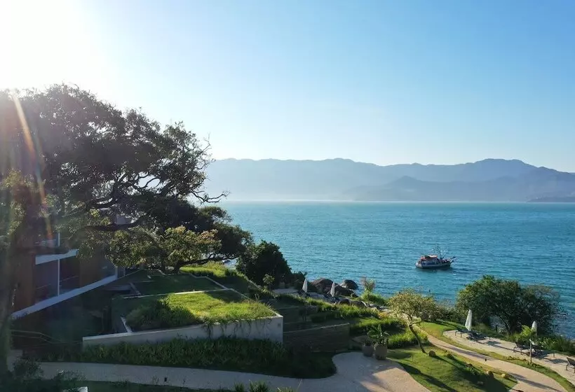 Hotelli Wyndham Ilhabela Casa Di Sirena