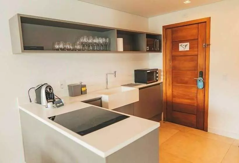 Hotelli Wyndham Ilhabela Casa Di Sirena