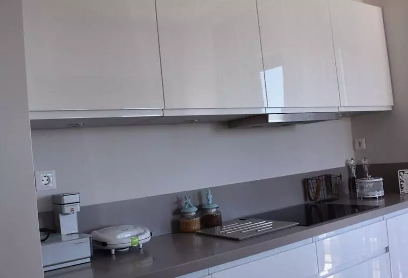 Luxury Modern Seaview Villa 15min From Voidokoilia