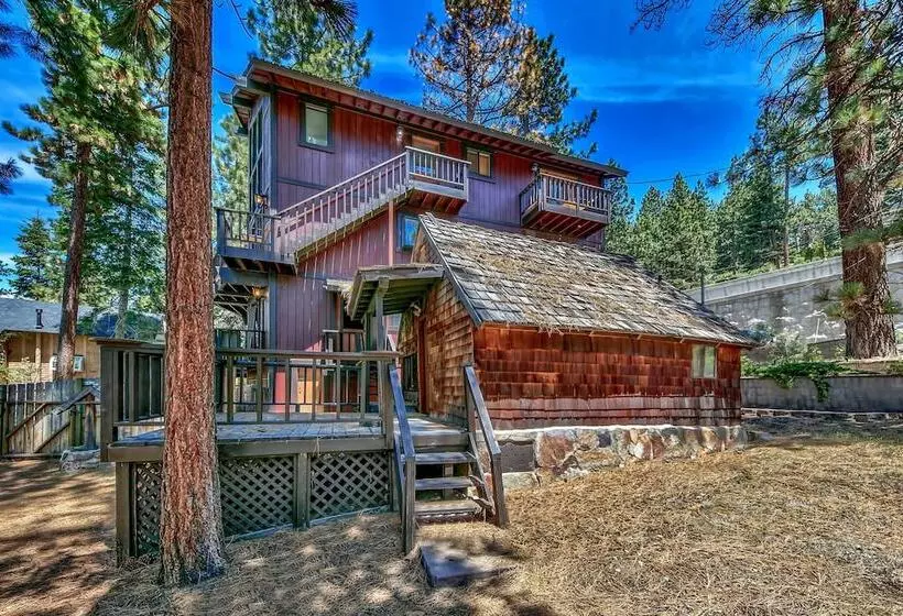 Mv49 Lake Tahoe A Block From The Caverock Beach