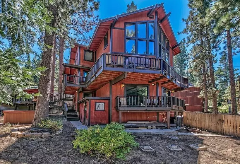 Mv49 Lake Tahoe A Block From The Caverock Beach